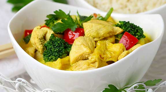 Ananas-Hähnchen-Curry
